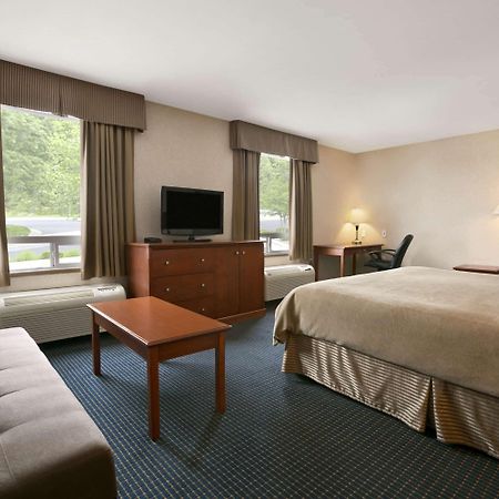 Days Inn By Wyndham Prince Albert Kültér fotó
